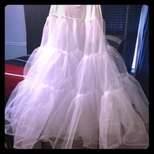 Wedding ballgown petticoat
